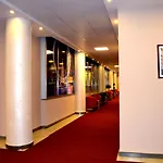 Terminal Отель Тирана