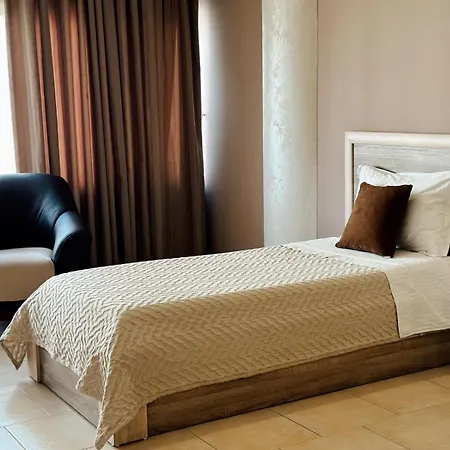 Terminal Hotel 3*