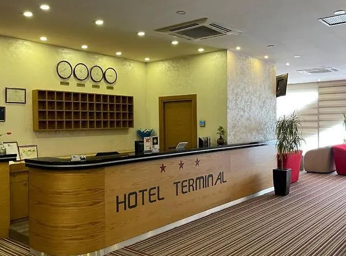 ホテル Terminal 3*