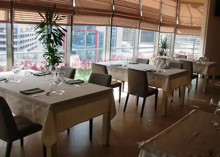 ホテル Terminal ティラナ