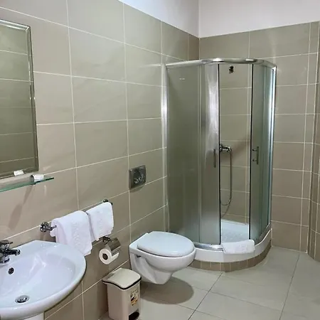 Hotel Terminal 3*