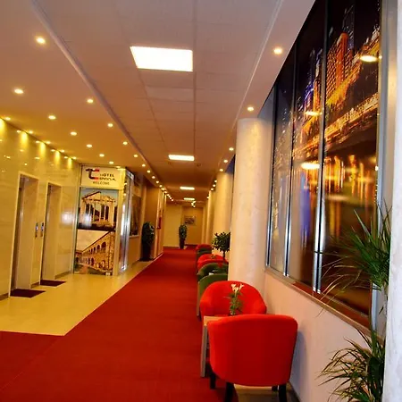 Terminal Hotel Tirana