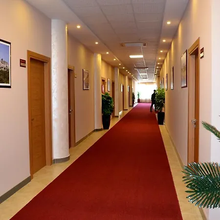 Terminal Szálloda Tirana